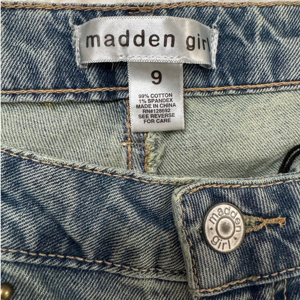 Madden Girl Mid Rise Bootcut Jeans Blue Studded Denim Size 9 NEW - Picture 4 of 10